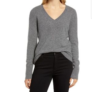Halogen Grey Cashmere V-Neck Sweater